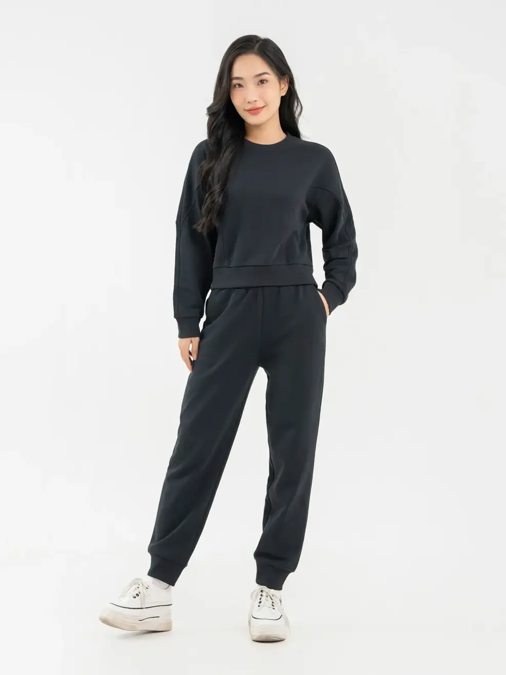 Bộ Đông Nữ Cắt Trẻ Trung - Đen - S