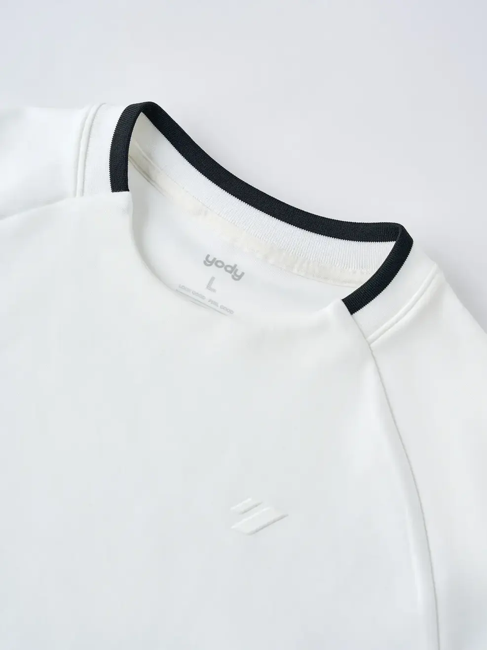 Áo Nỉ Nam Tay Raglan Bo Phối - Trắng 001 - M