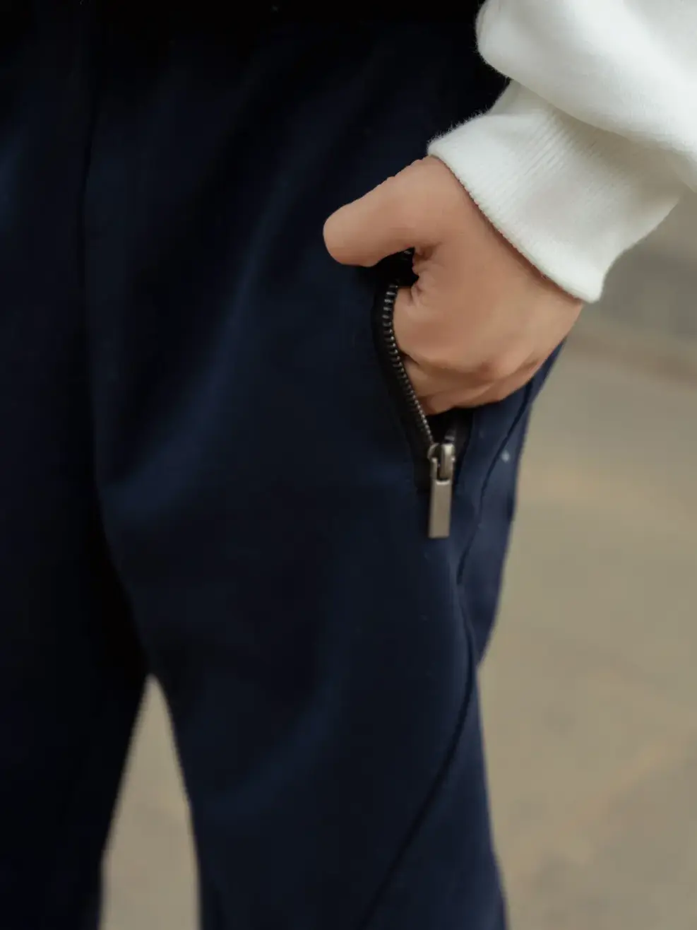Quần nỉ kid túi khóa - Navy - 2