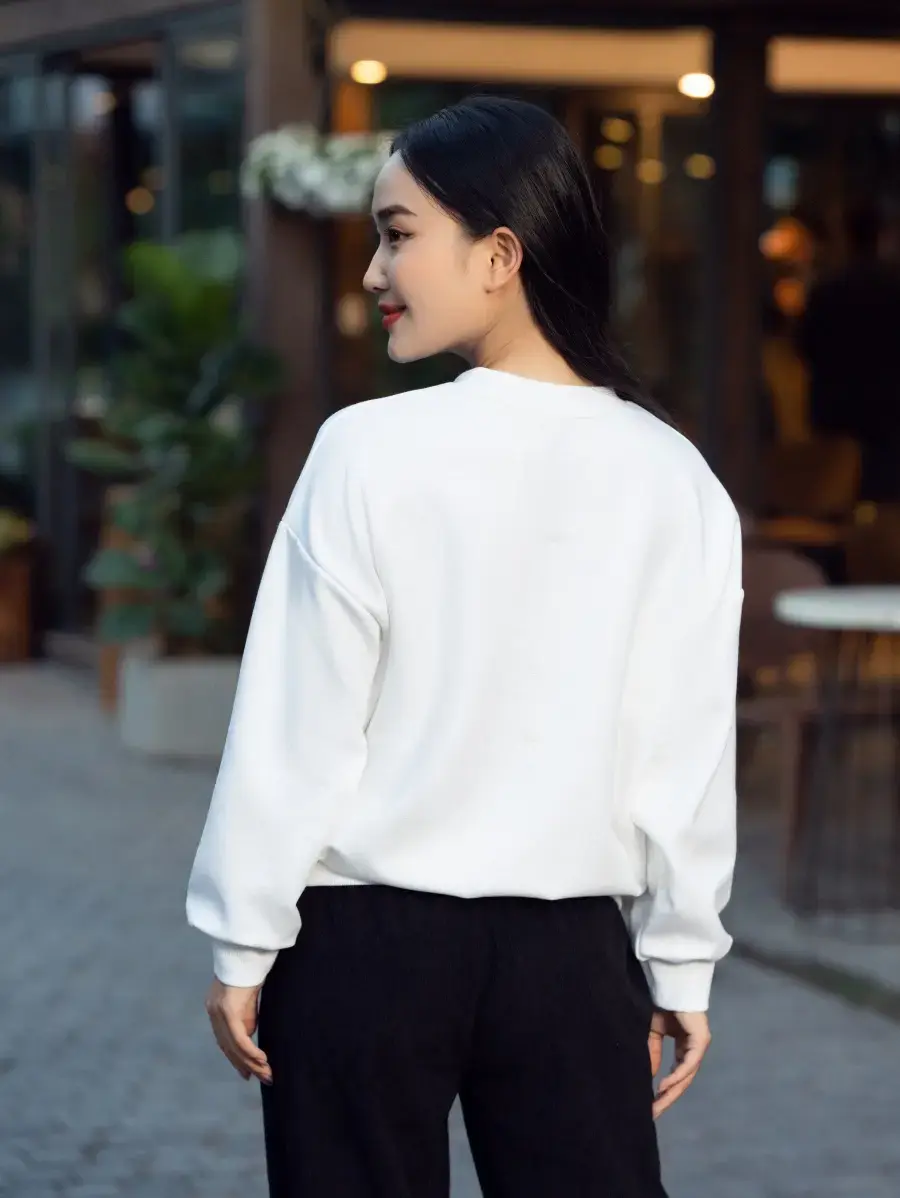 Ảo thu đông nữ thêu trái tim - Trắng - S