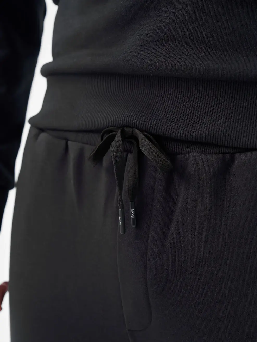 Bộ Đông Nam Nỉ Da Cá Cơ Bản - Đen - M