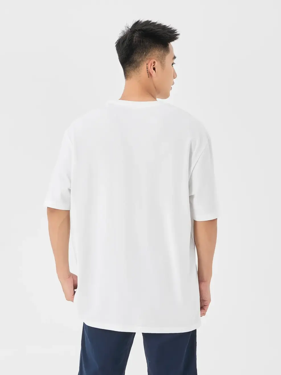 T-shirt Nam Dáng Rộng In Chữ Ngực - Trắng - M