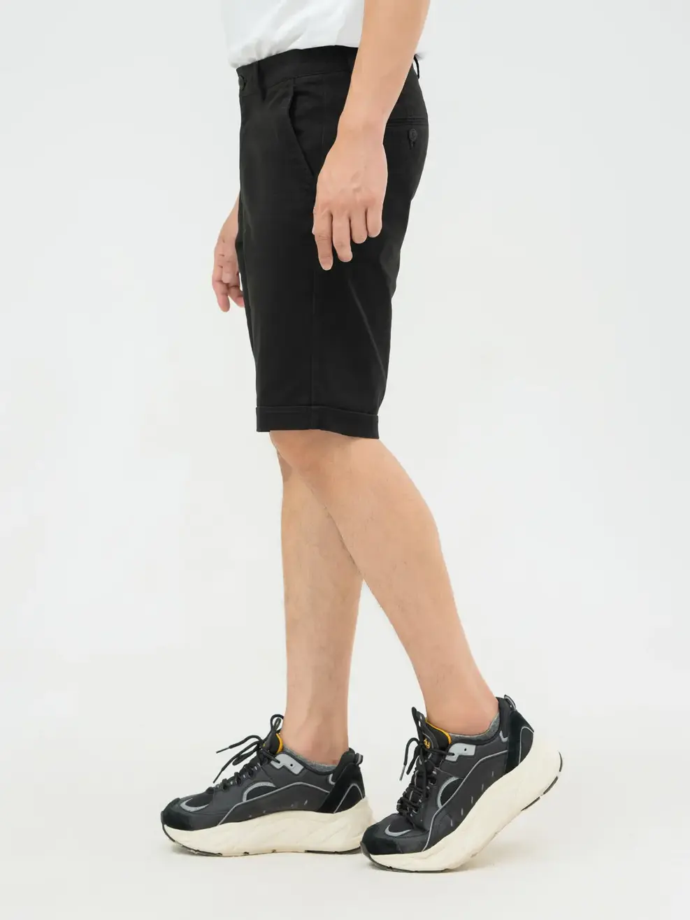 Quần Sooc Nam Gấu Lơ Vê - Đen - 29