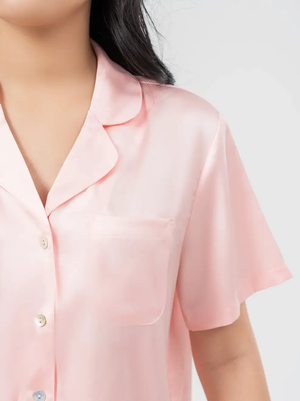 Pijama Ngắn Lụa Satin - Hồng - S