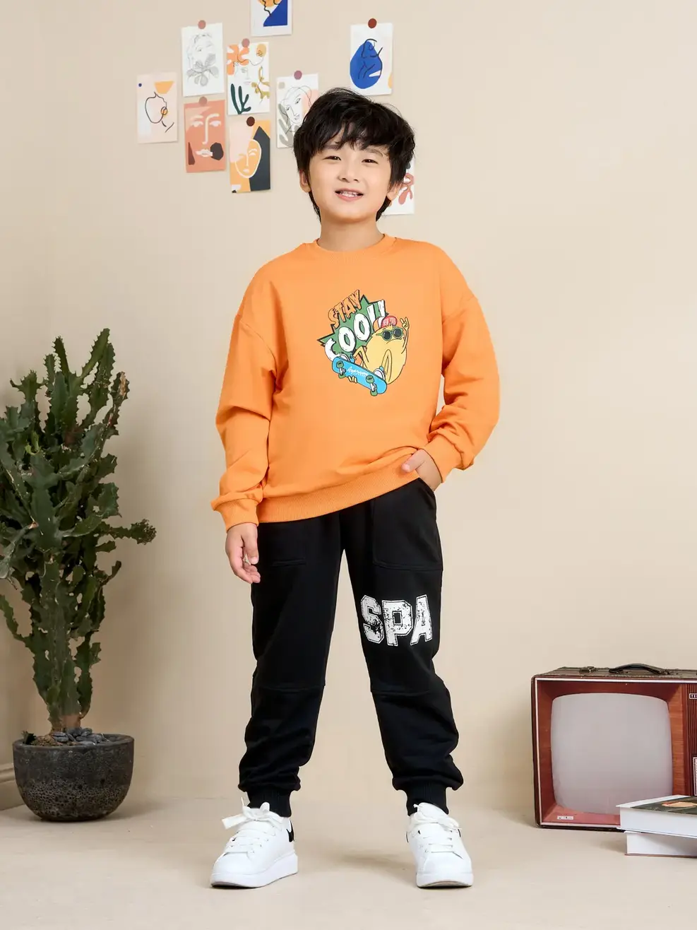 Quần nỉ kid lớn in Space - Đen - 12