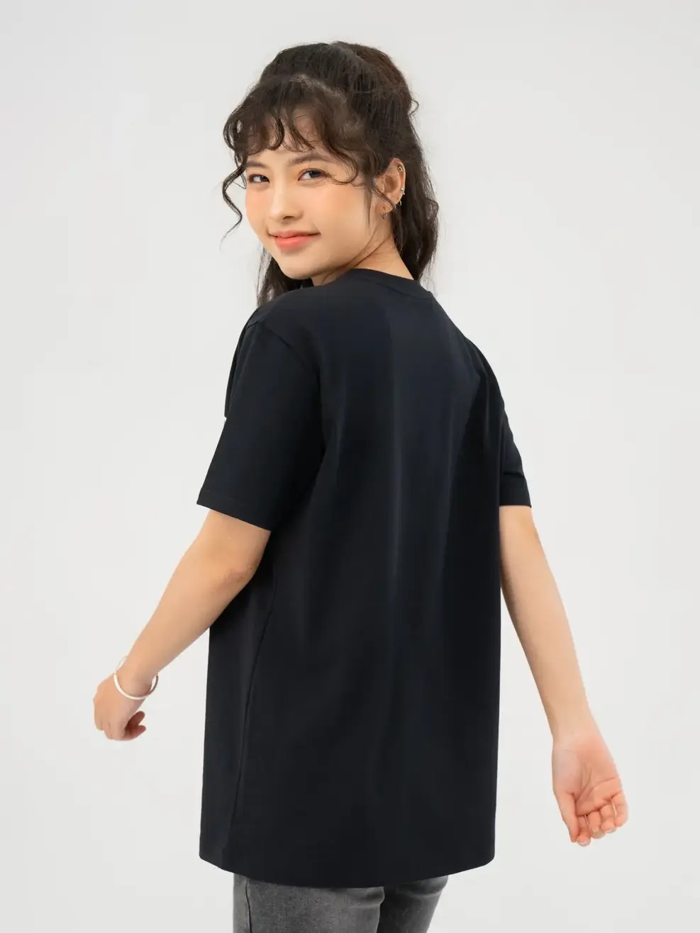 T-shirt Nữ In Nicest Bột Ngô - ĐEN 1 - S