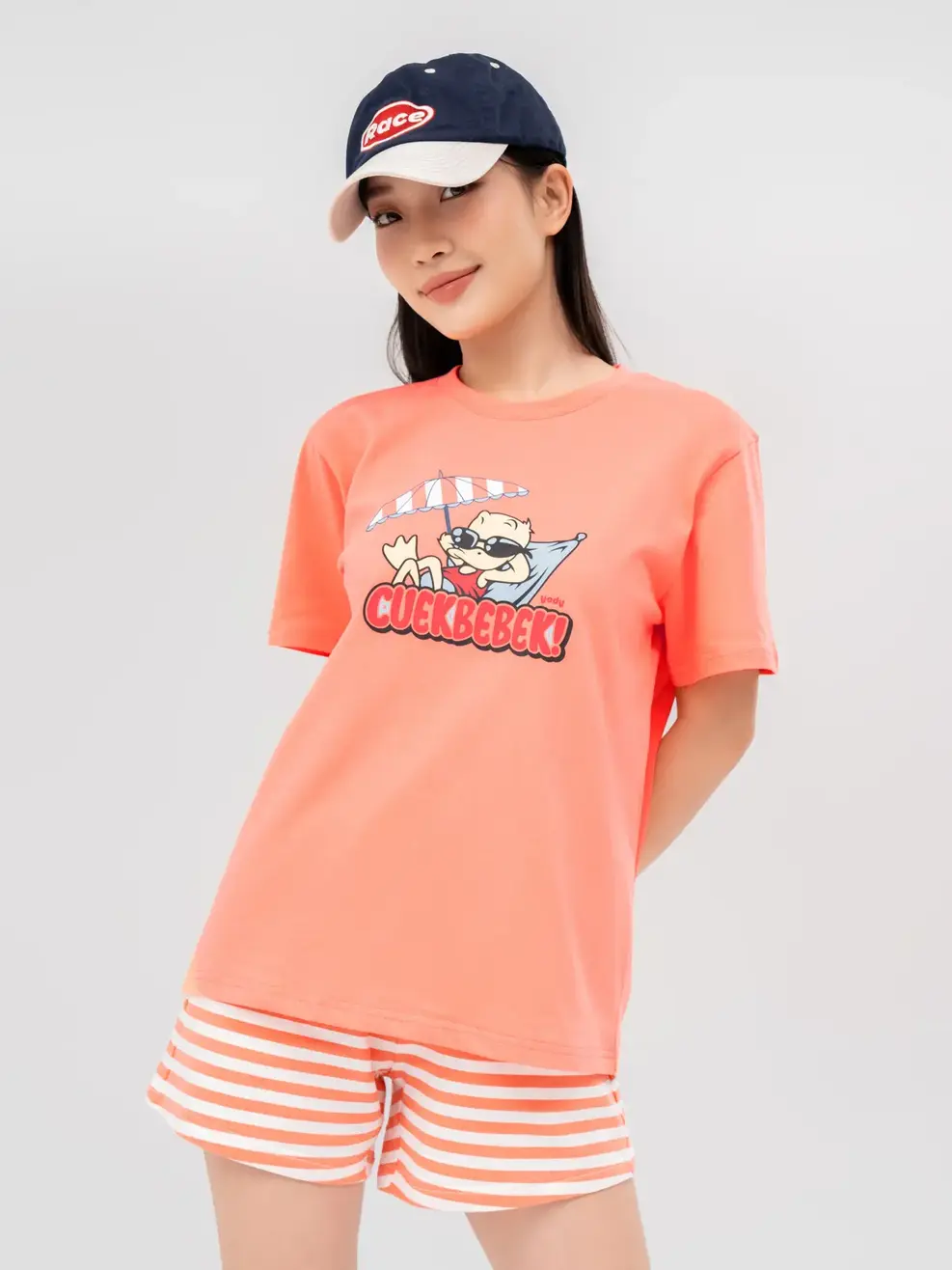 Đồ Bộ Nữ Sooo In Hình Chú Vịt - Cam - S