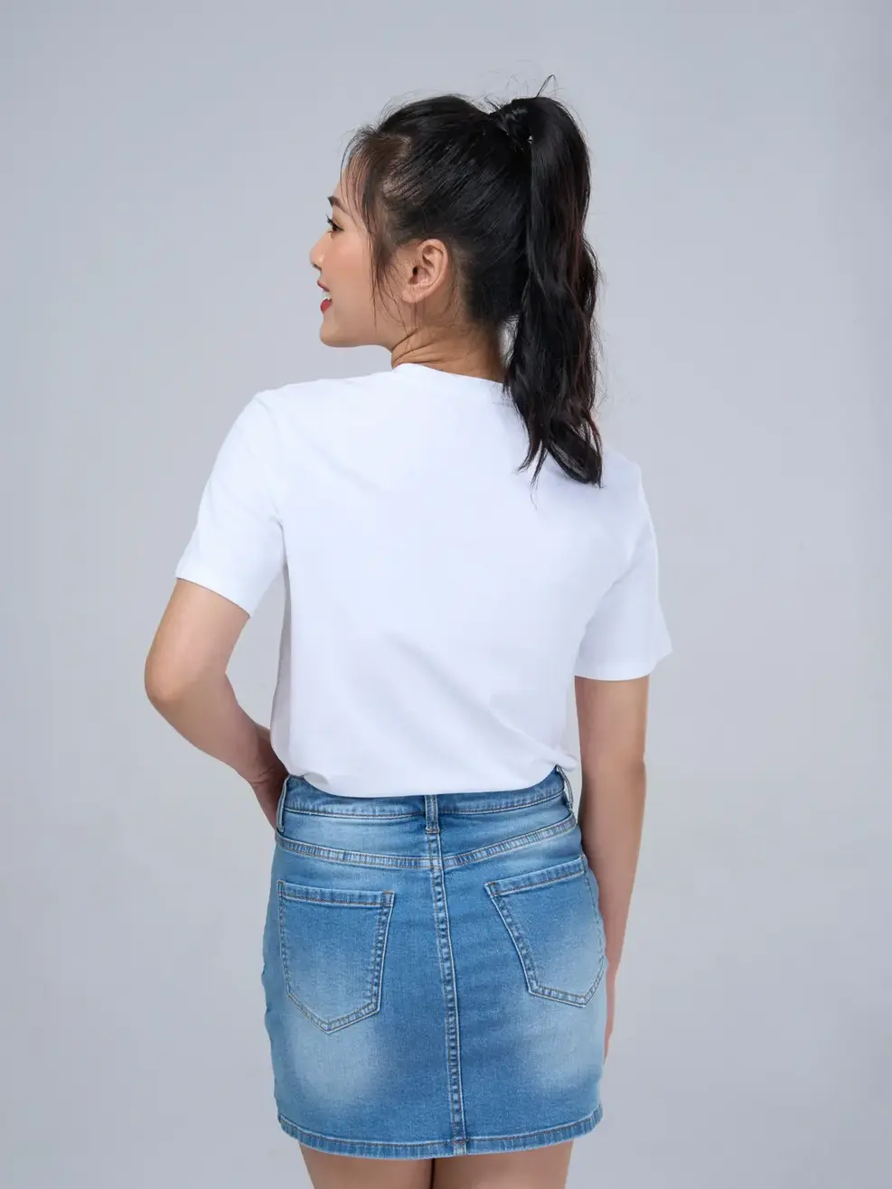 Áo thun nữ in yody basic - Trắng - S