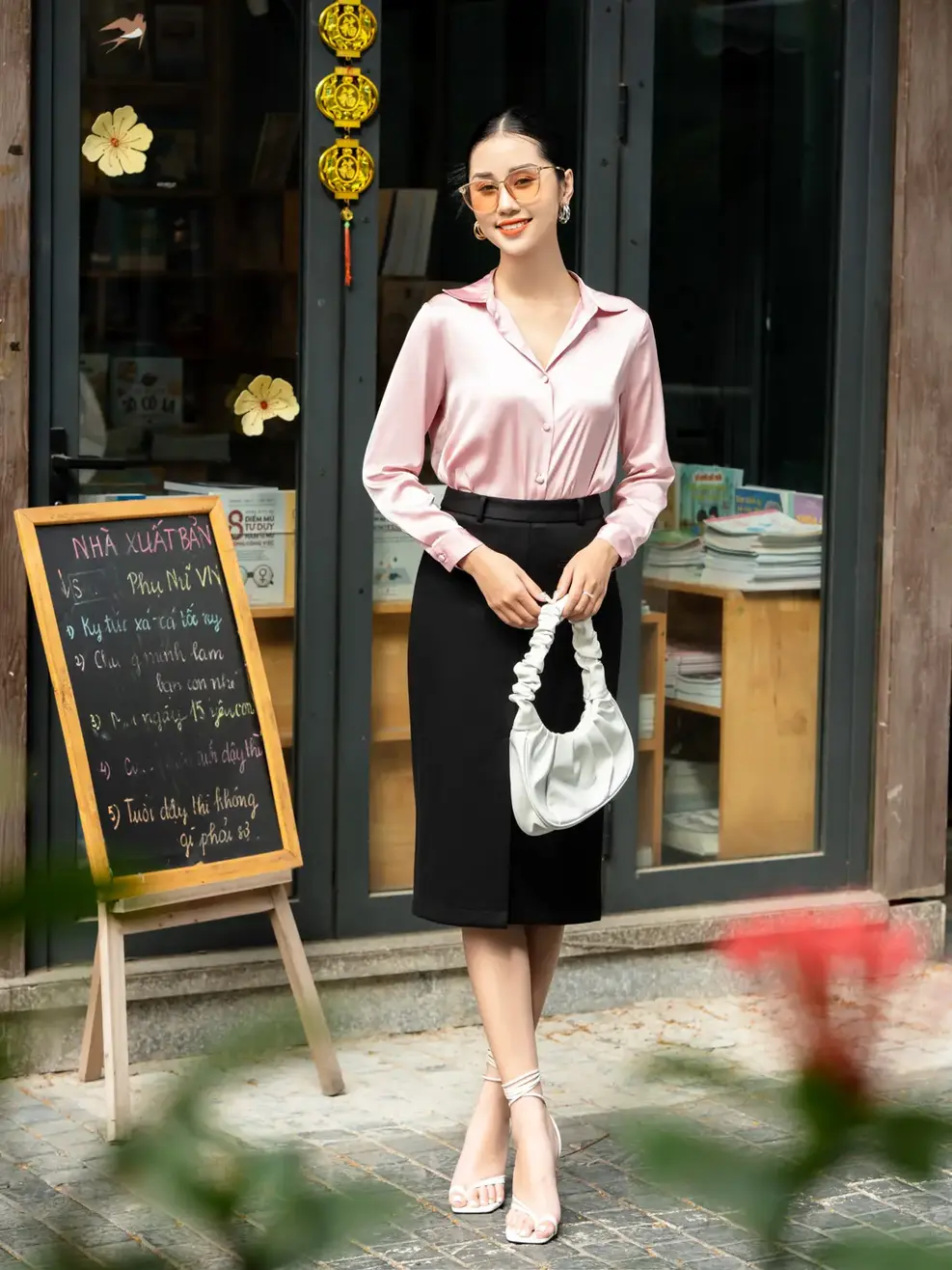 Áo Sơ Mi Tay Dài Nữ Suông Cúc Bọc - Hồng - S