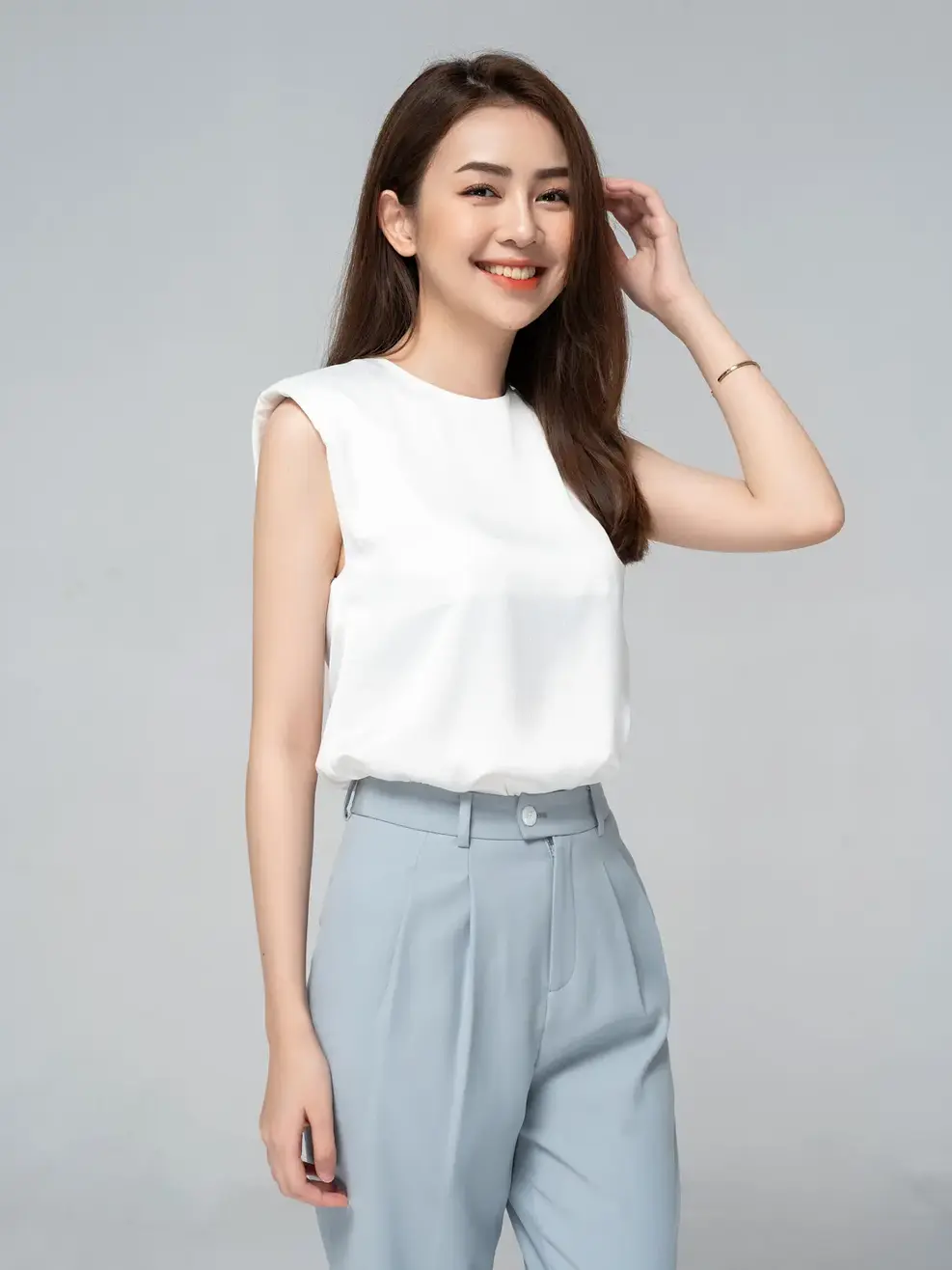 Sơ mi tay chờm vai đệm - Trắng - L