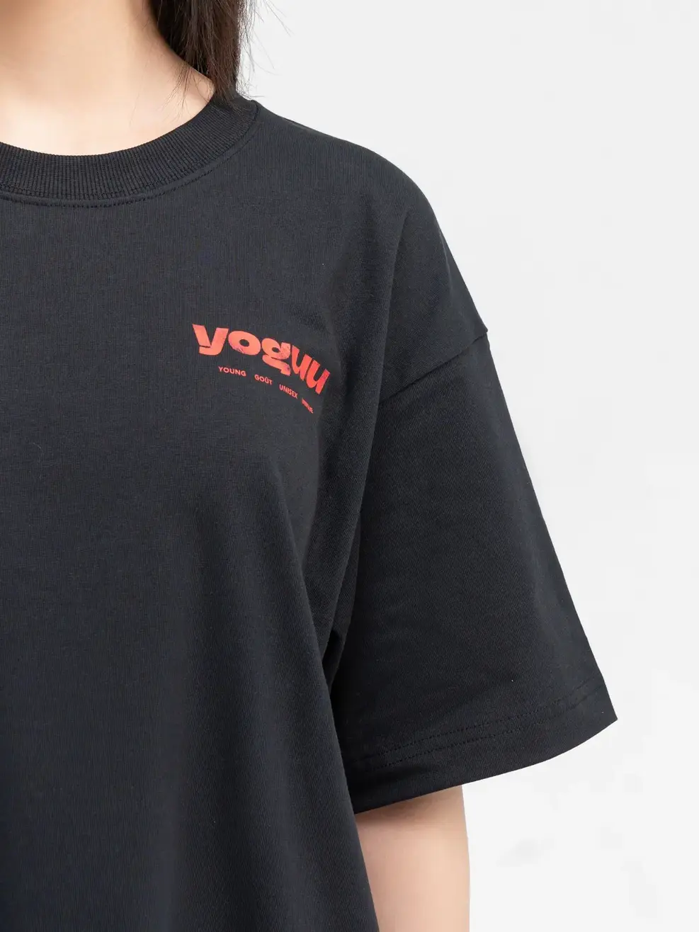Áo T-shirt Yoguu Sticker - Đen - 1