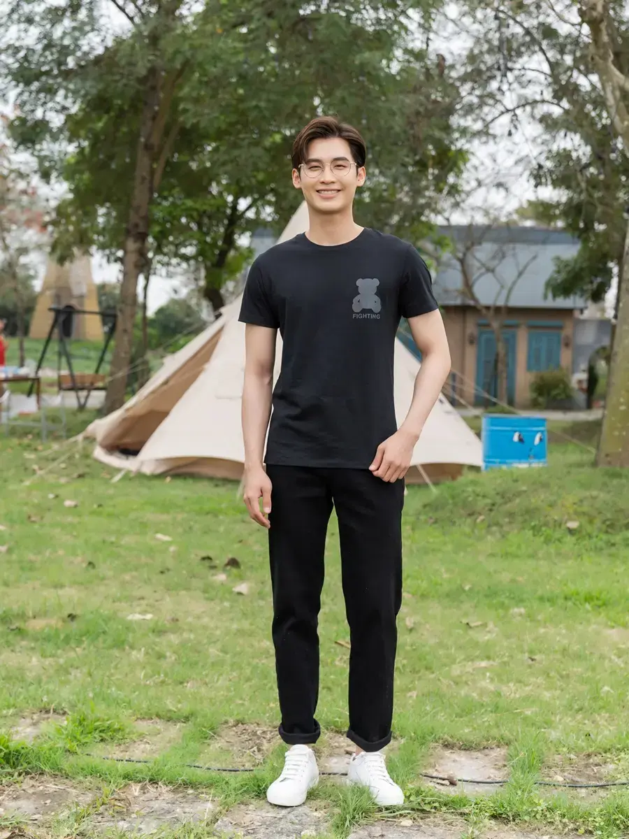 Áo thun nam in gấu fighting - Đen - L
