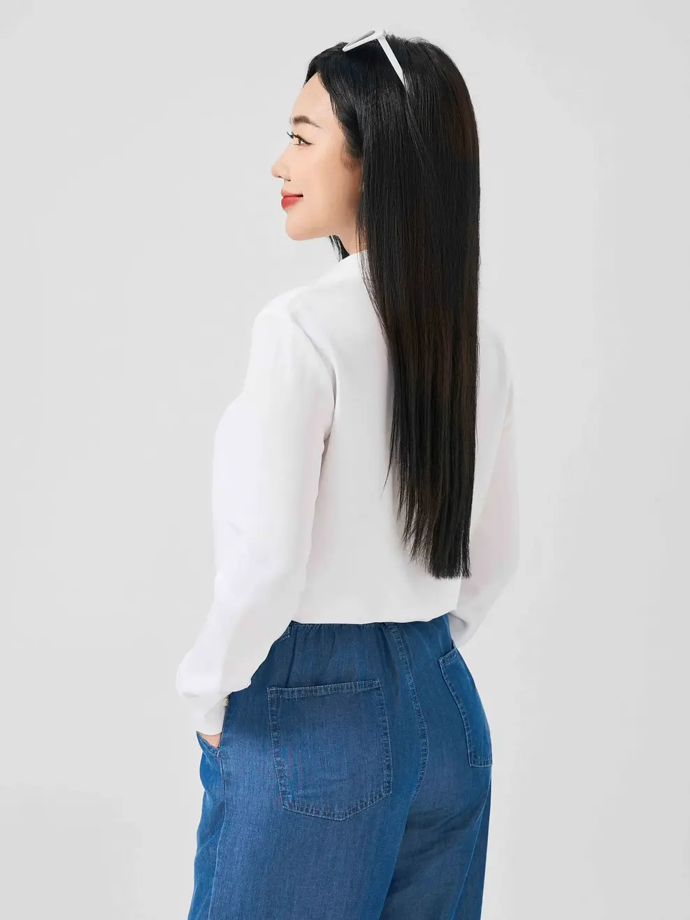 Áo Sơ Mi Tay Dài Nữ Thanh Lịch - Trắng - M