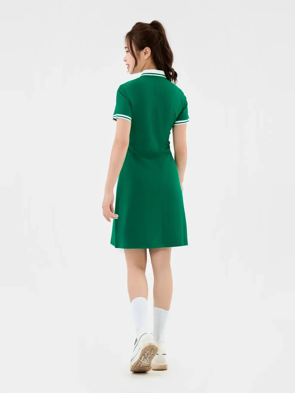 Đầm Polo Nữ Sorona Thêu Gấu - Xanh Lá - S