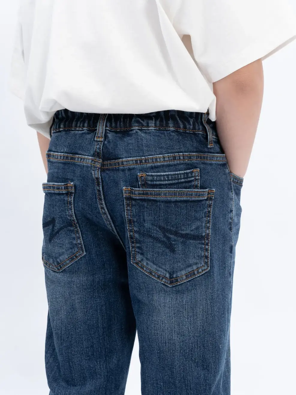 Quần Jean Kid thêu chữ Z túi sau - Xanh đậm - 10-11