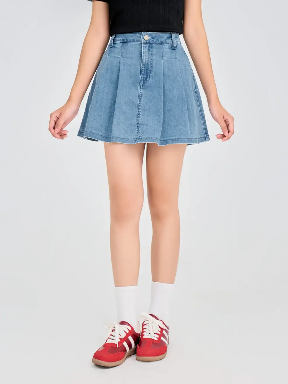 Chân Váy Jeans Ngắn Xếp Ly Có Lót  - Xanh nhạt - 25