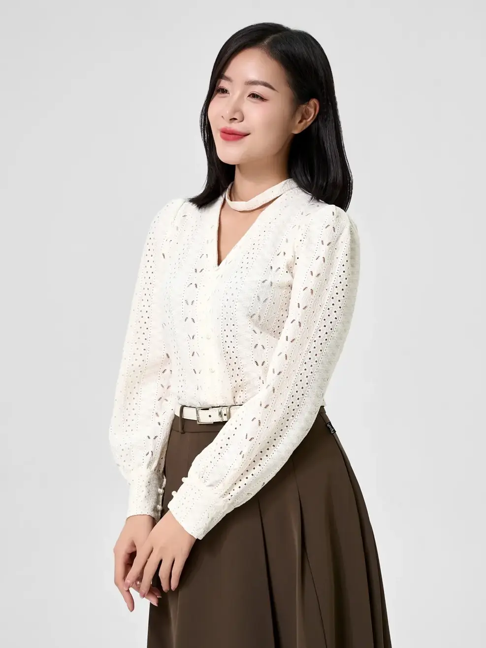 Sơ Mi Dài Tay Nữ Cổ Choker Vải Knit Họa Tiết - Trắng - S