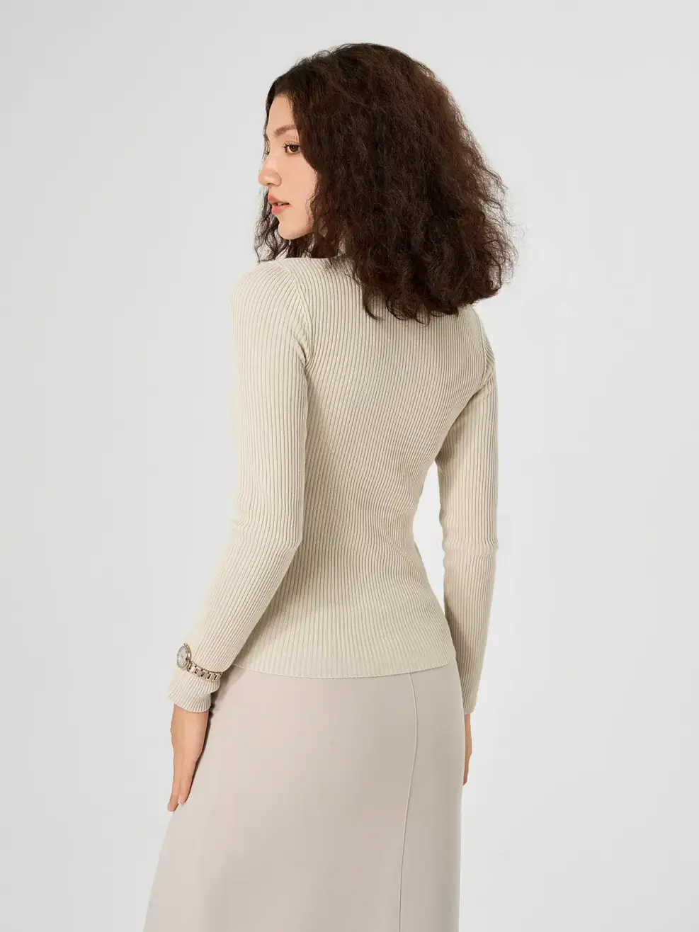 Áo Len Nữ Cổ Cao - Kem - S