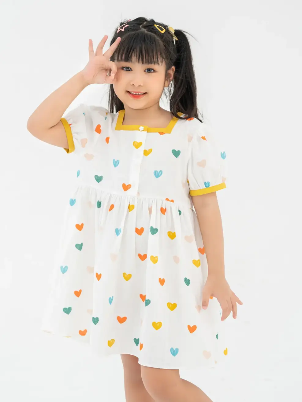 Đầm Kid Họa Tiết Tim Phối Cổ - Trắng - 2