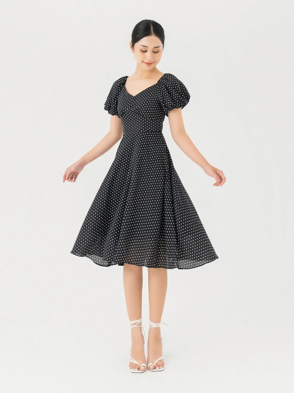 Váy Nữ Tay Raglan Bồng 2 Lớp - Đen - S