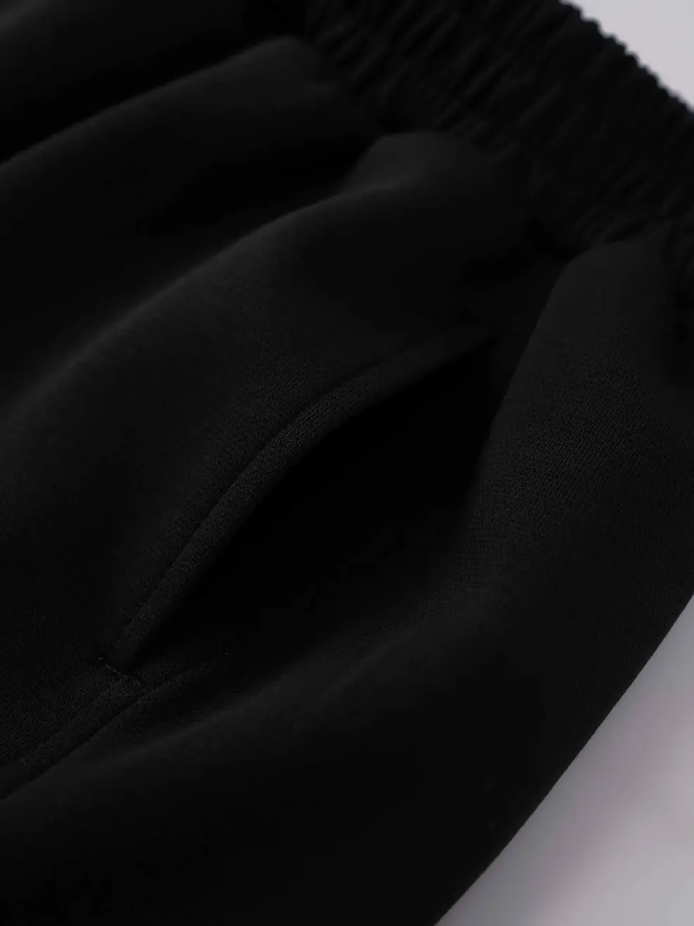 Quần Nỉ Kid Boy Moving Forward - ĐEN 002 - 110