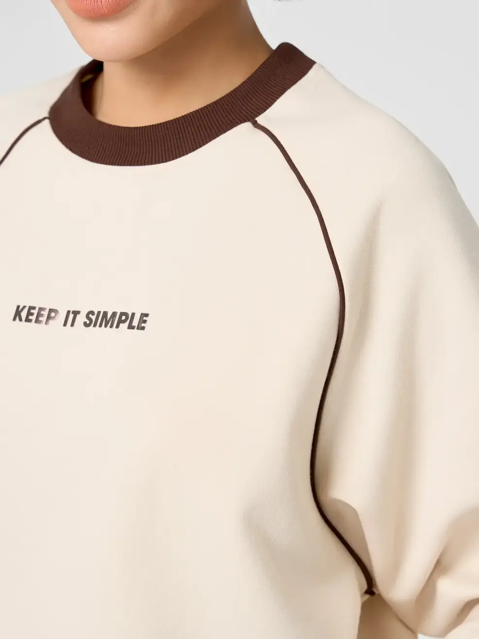 Bộ Đồ Nữ Tay Liền Phối Màu In Hình Thân Trước - Be 028 - S