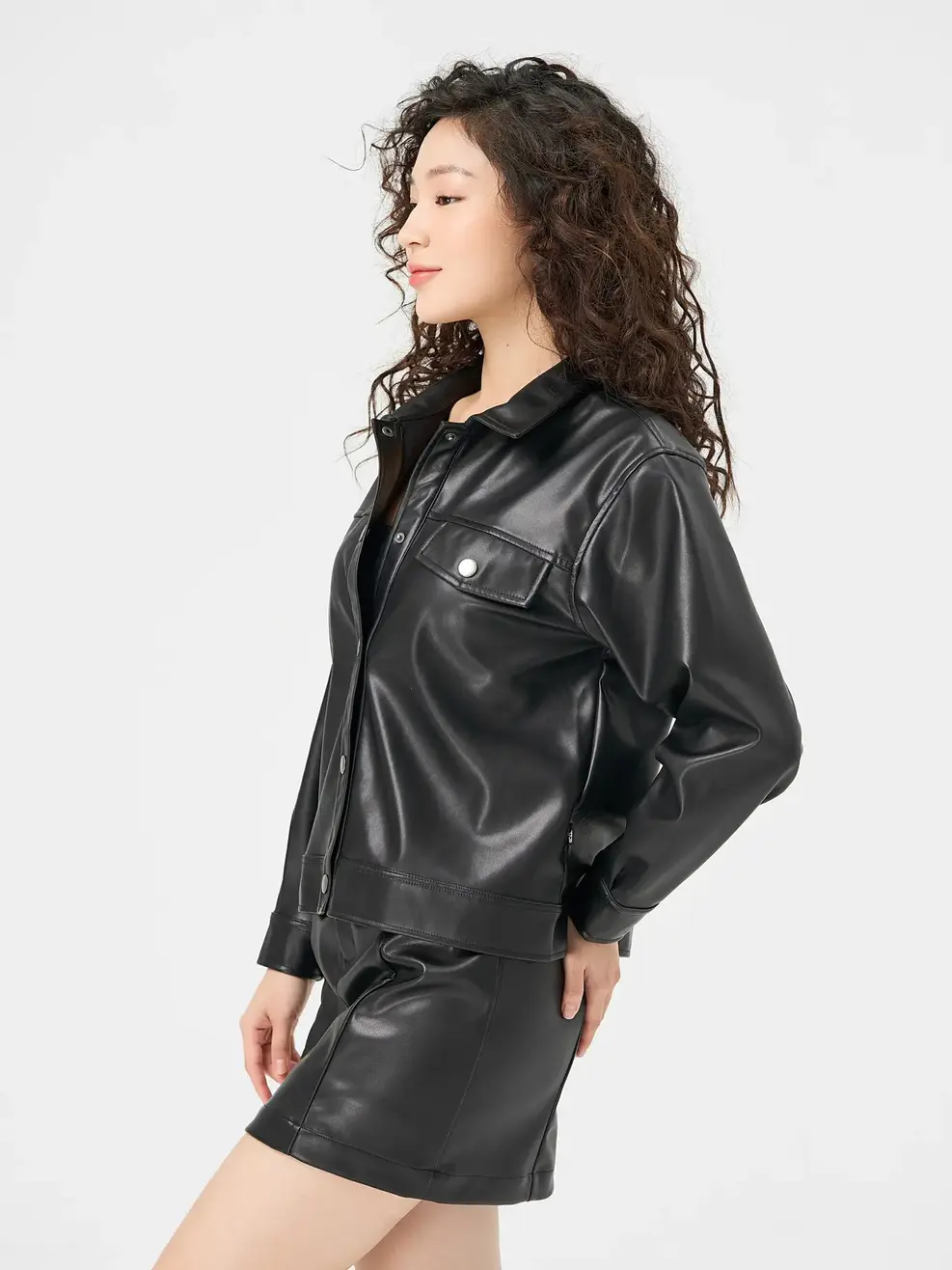 Áo Khoác Nữ Da Kẹp Nắp Túi - Đen - S