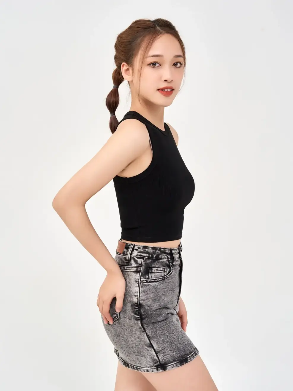 Áo 3 Lỗ Nữ Thun Rip Cơ Bản - ĐEN 1 - S