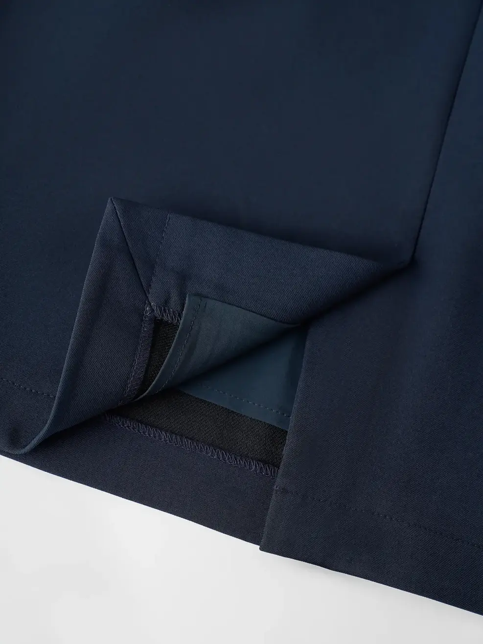 Chân Váy Straight Over The Knee Essential - Đen 001 - S