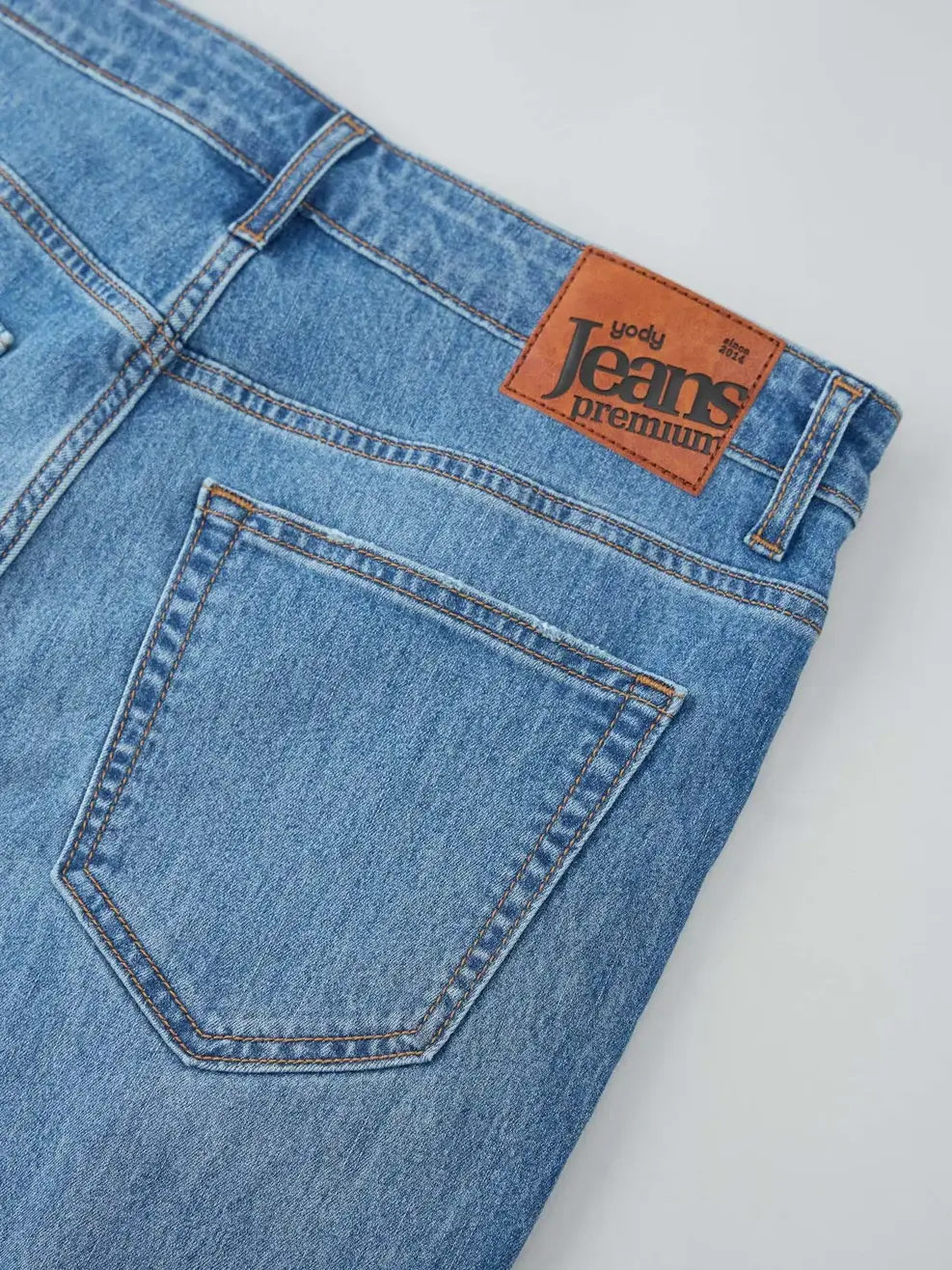 Quần Jean Nam Slim Fit Light Weight Cào Xước  - xanh trung - 34