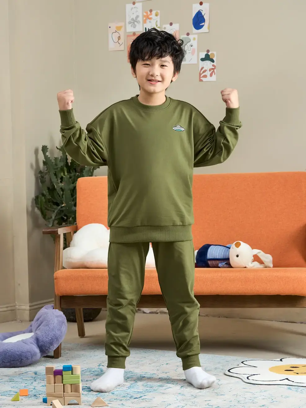 Bộ đồ kid thêu đĩa bay - Xanh rêu - 8