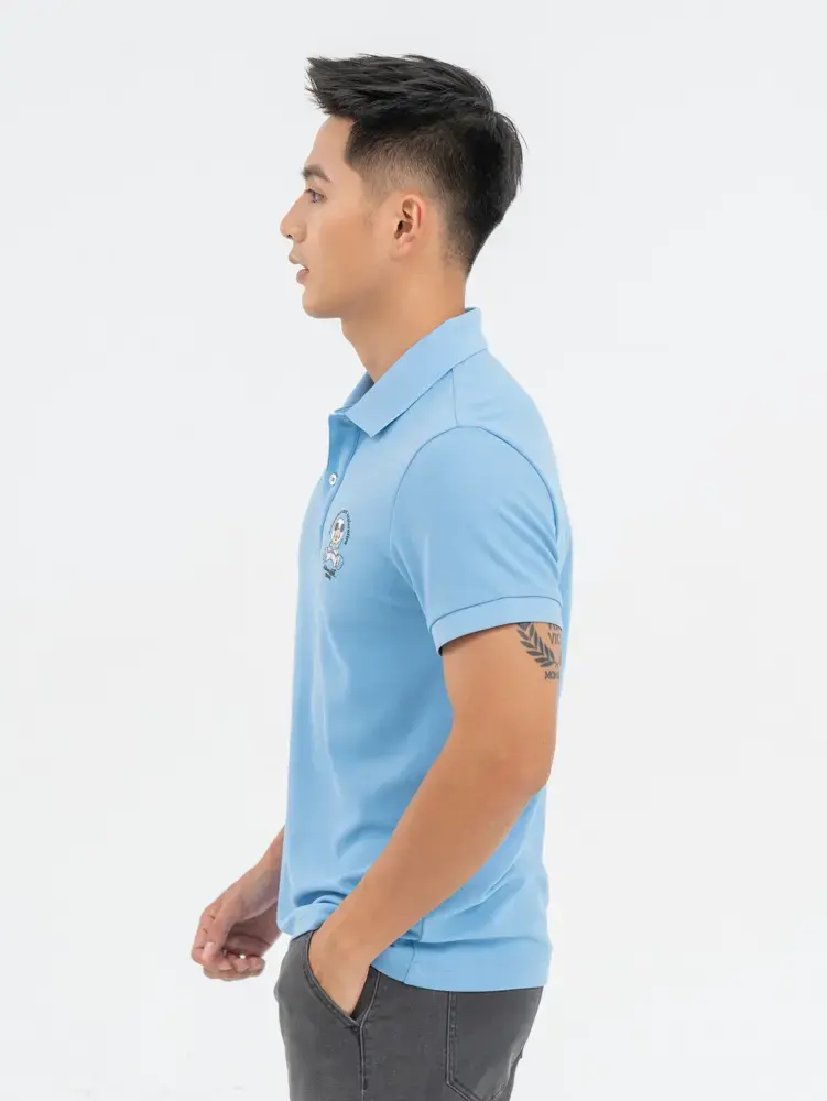Polo Nam Cafe Dệt Tổ Ong Mickey In Ngực - Xanh lơ - M