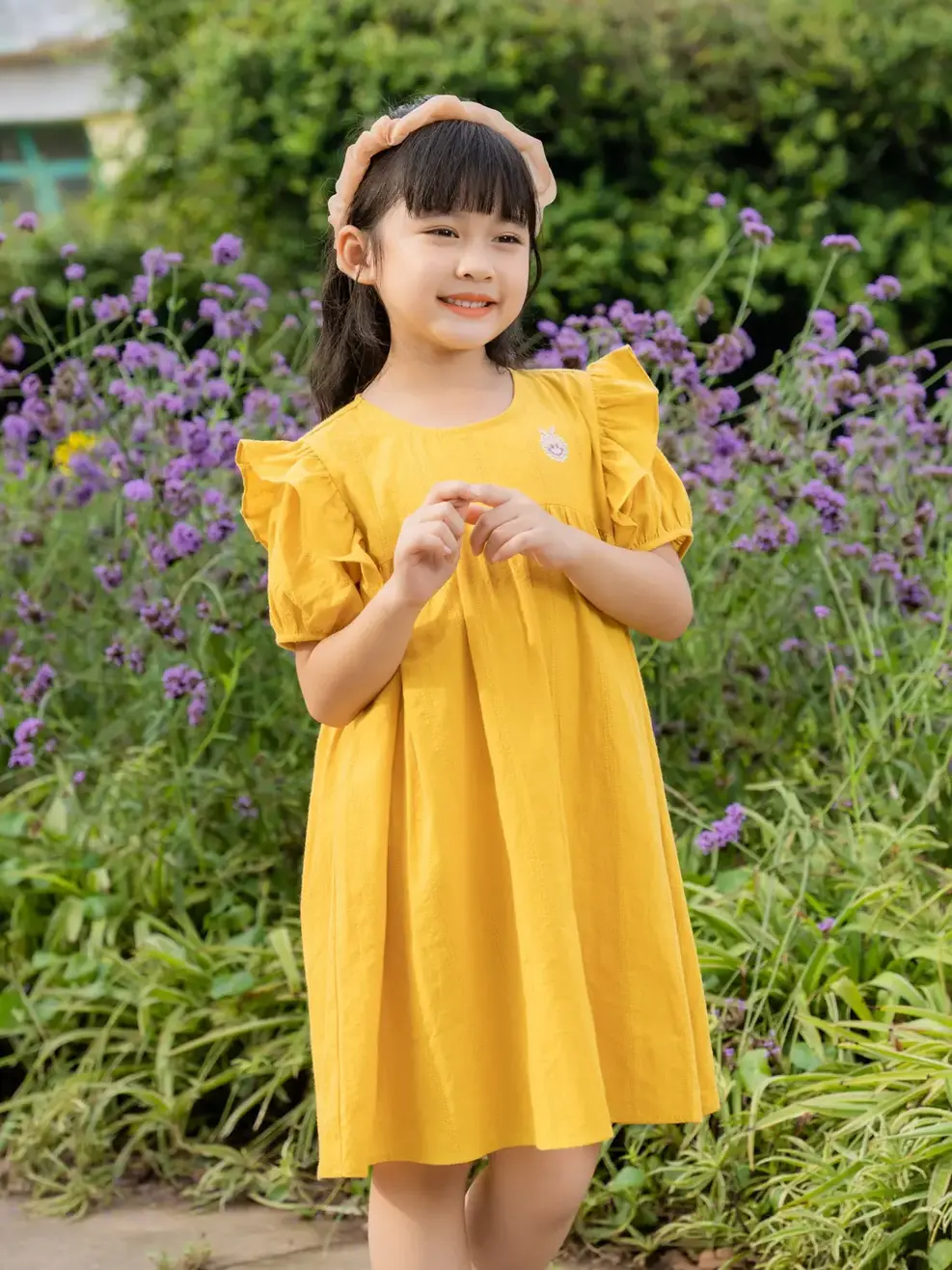 Váy kid nữ đầm trắng tay lỡ bèo vai - Vàng