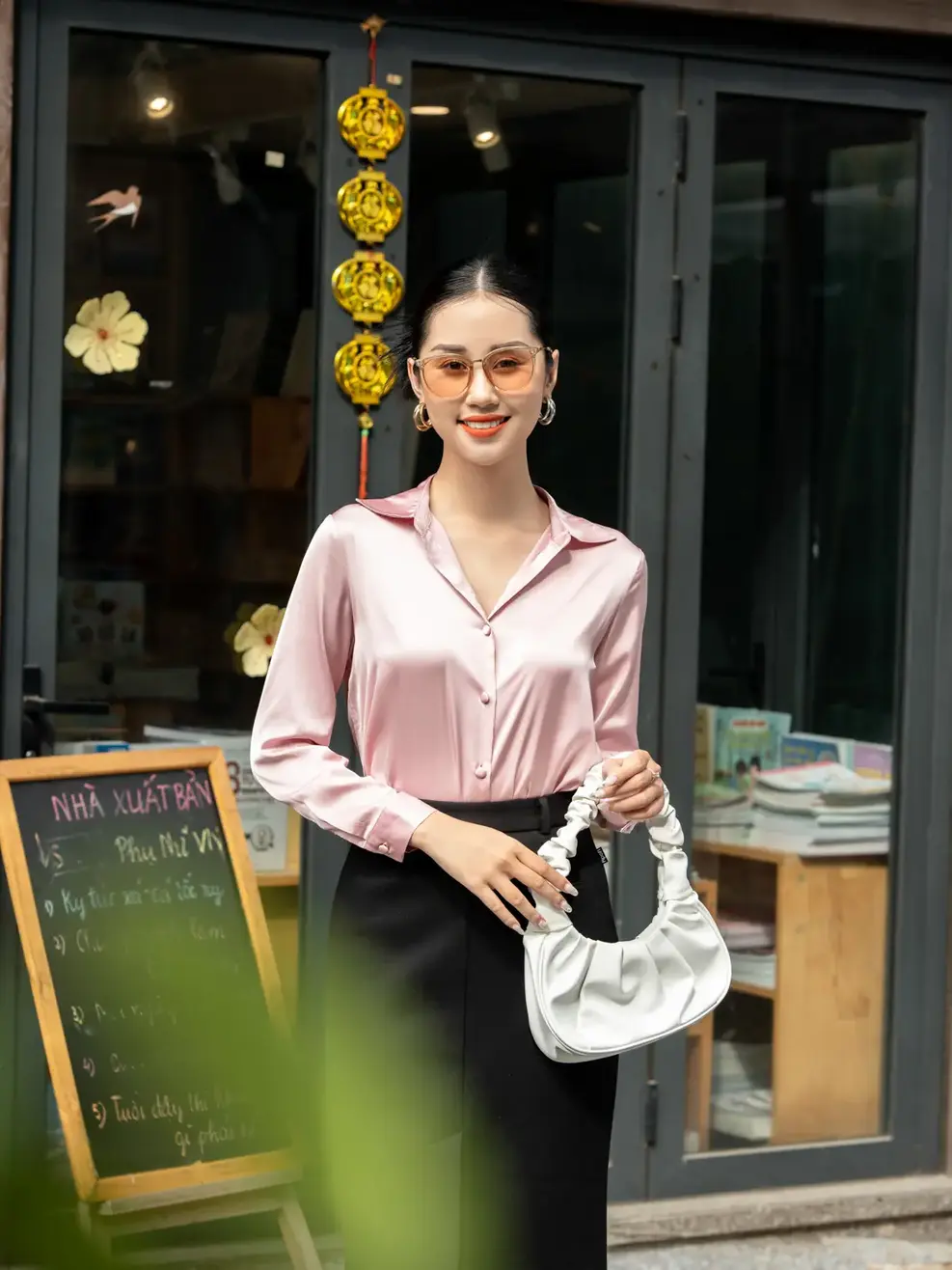 Áo Sơ Mi Tay Dài Nữ Suông Cúc Bọc - Hồng - S