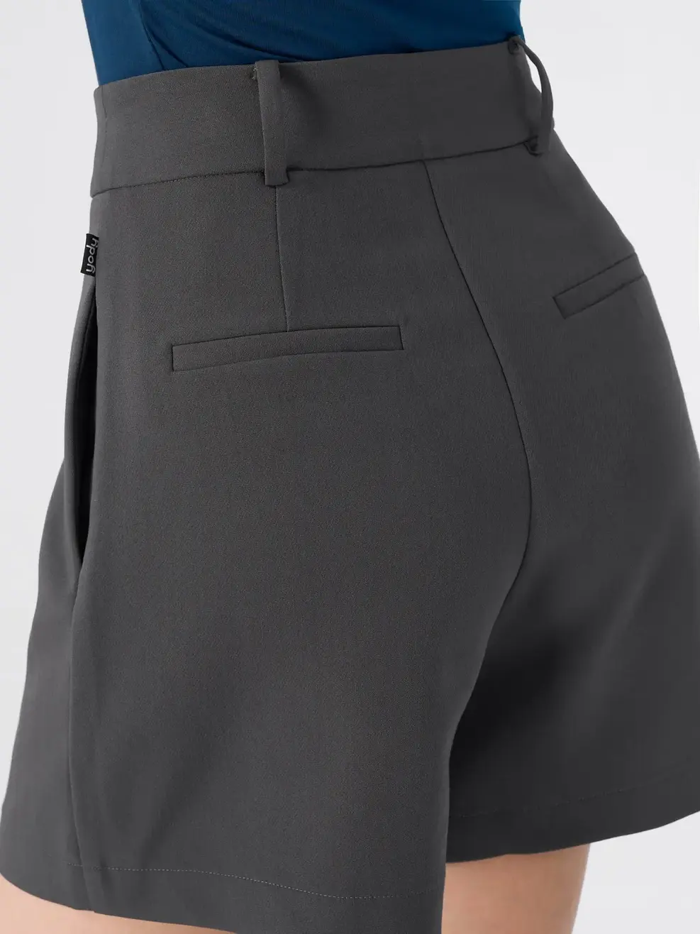 Quần Sooc Nữ Form Rộng - Ghi Đậm - S