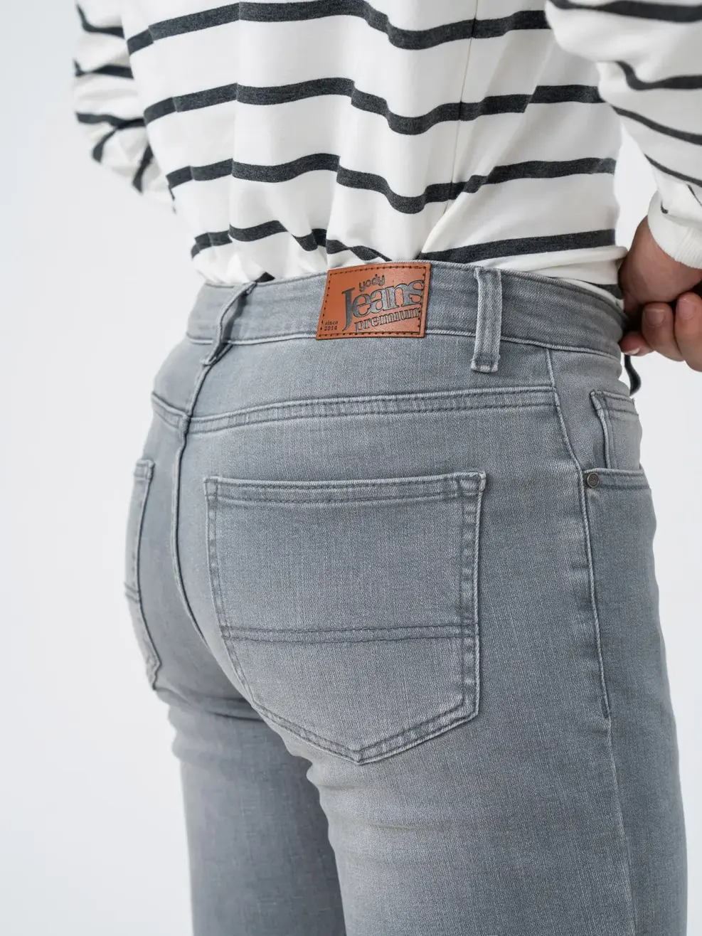 Quân jeans nam slim thêu túi - Xám - 28