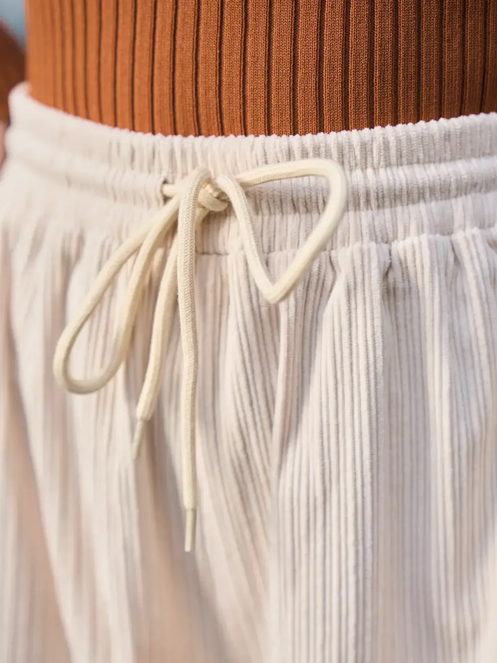 Quần nỉ nữ nhung tăm can sườn - Be - S