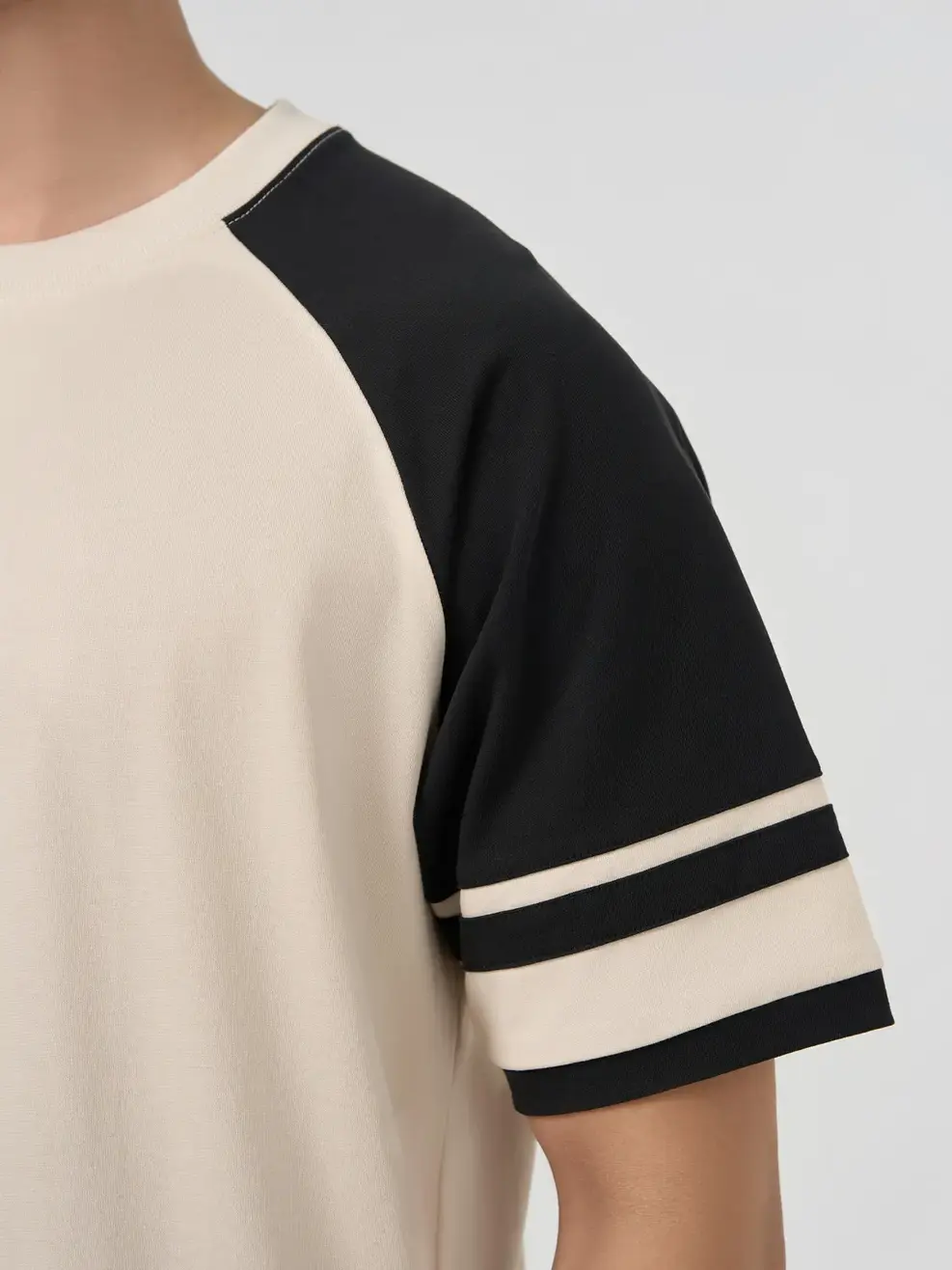 Áo Phông Tay Raglan Can Phối - Be 006 - M