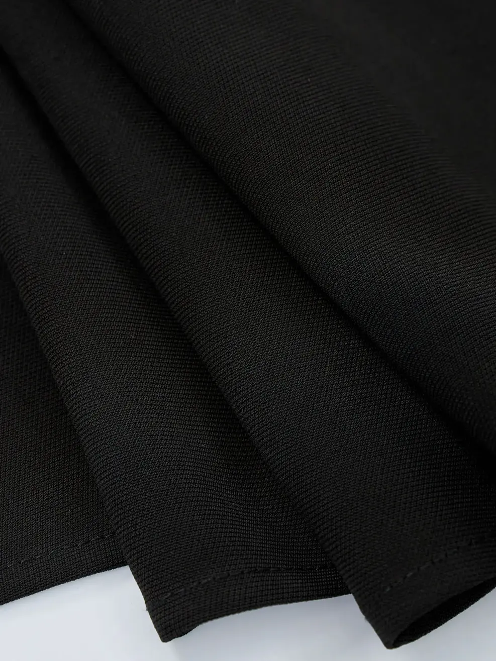 Chân Váy Nữ Xòe Mảnh Túi Sườn - Đen - S