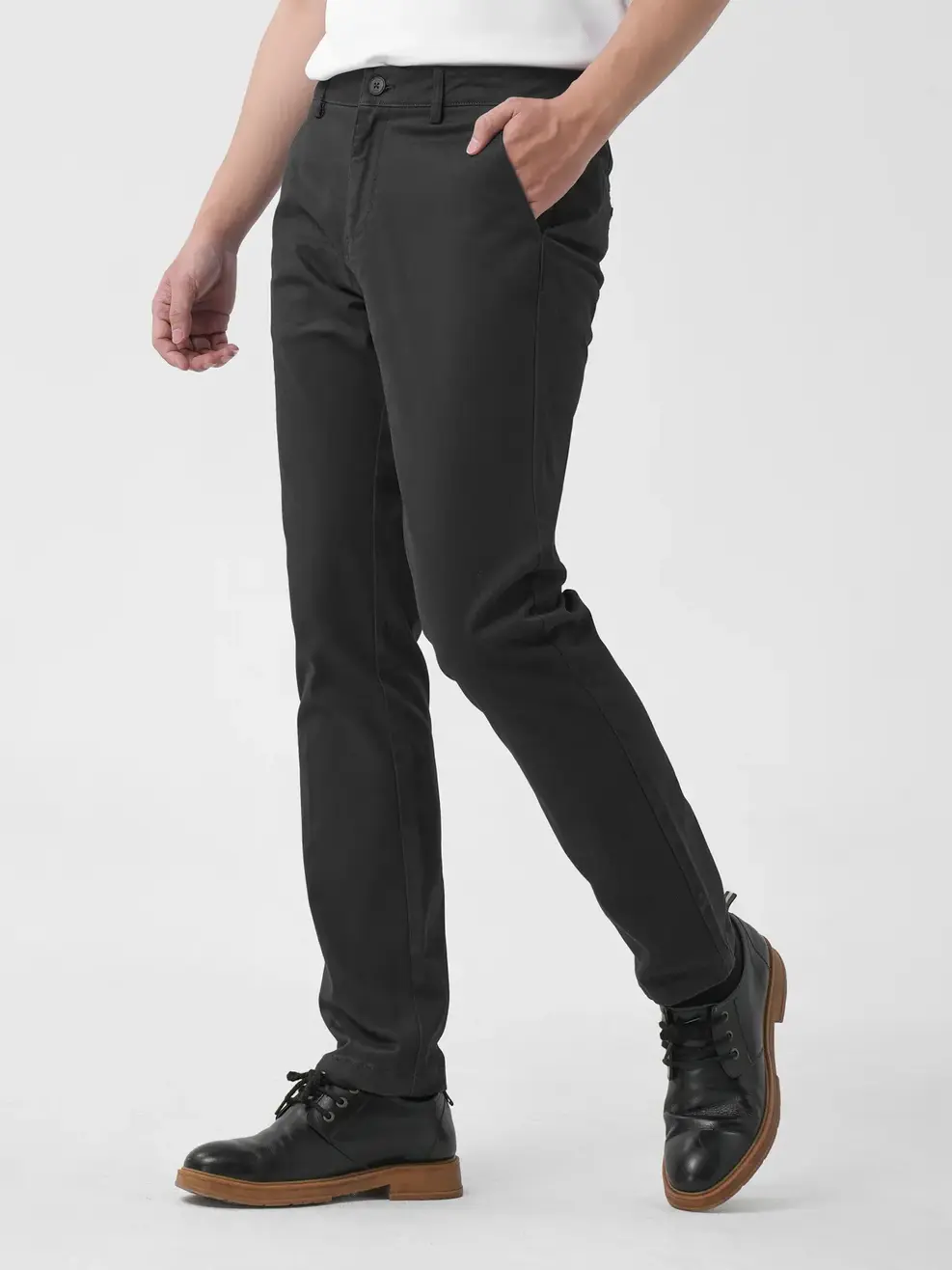 Quần Kaki Nam Slimfit - Đen - 33