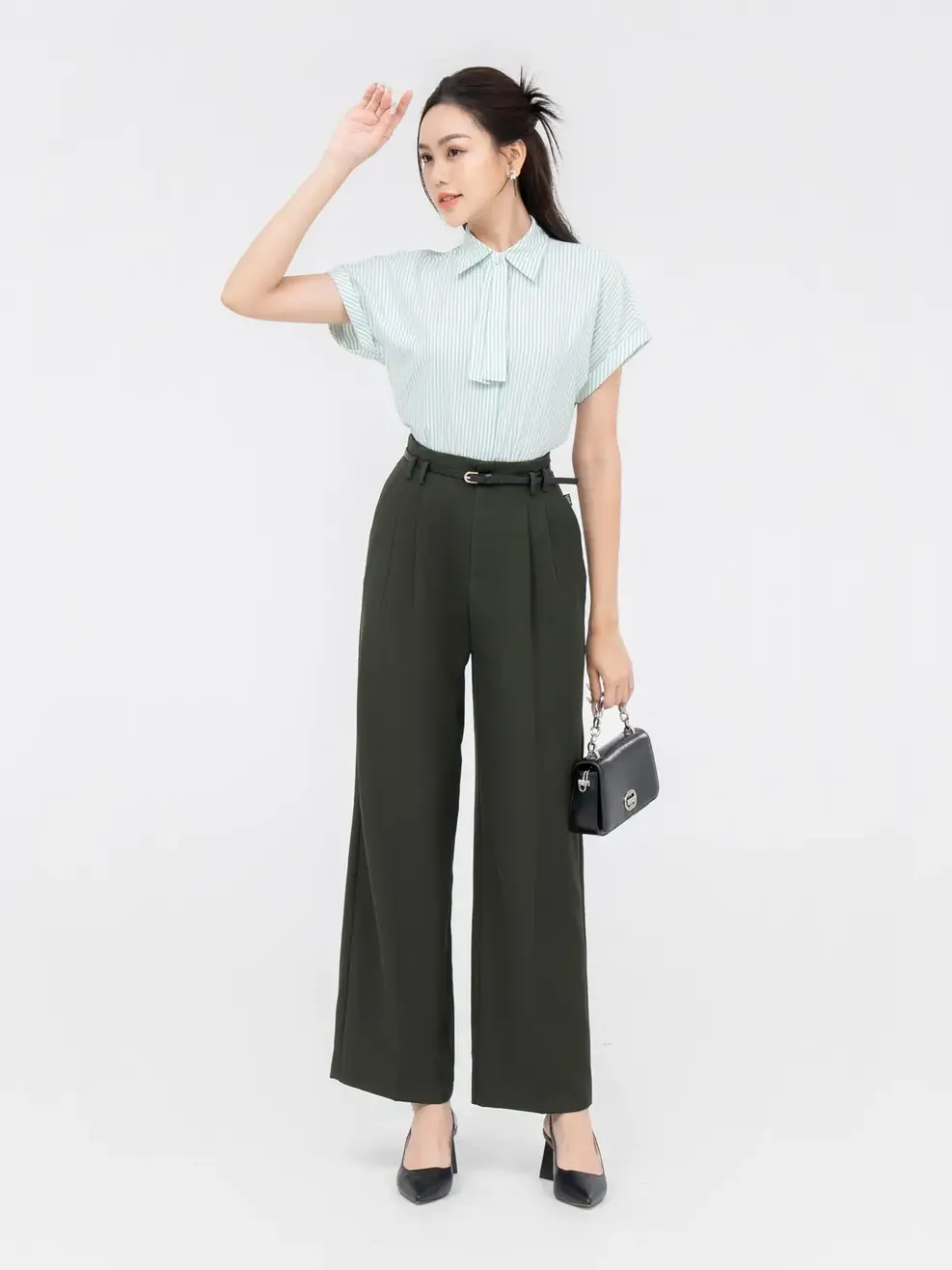 Áo Sơ Mi Tay Ngắn Nữ Nano Kẻ - Kẻ xanh lá - S