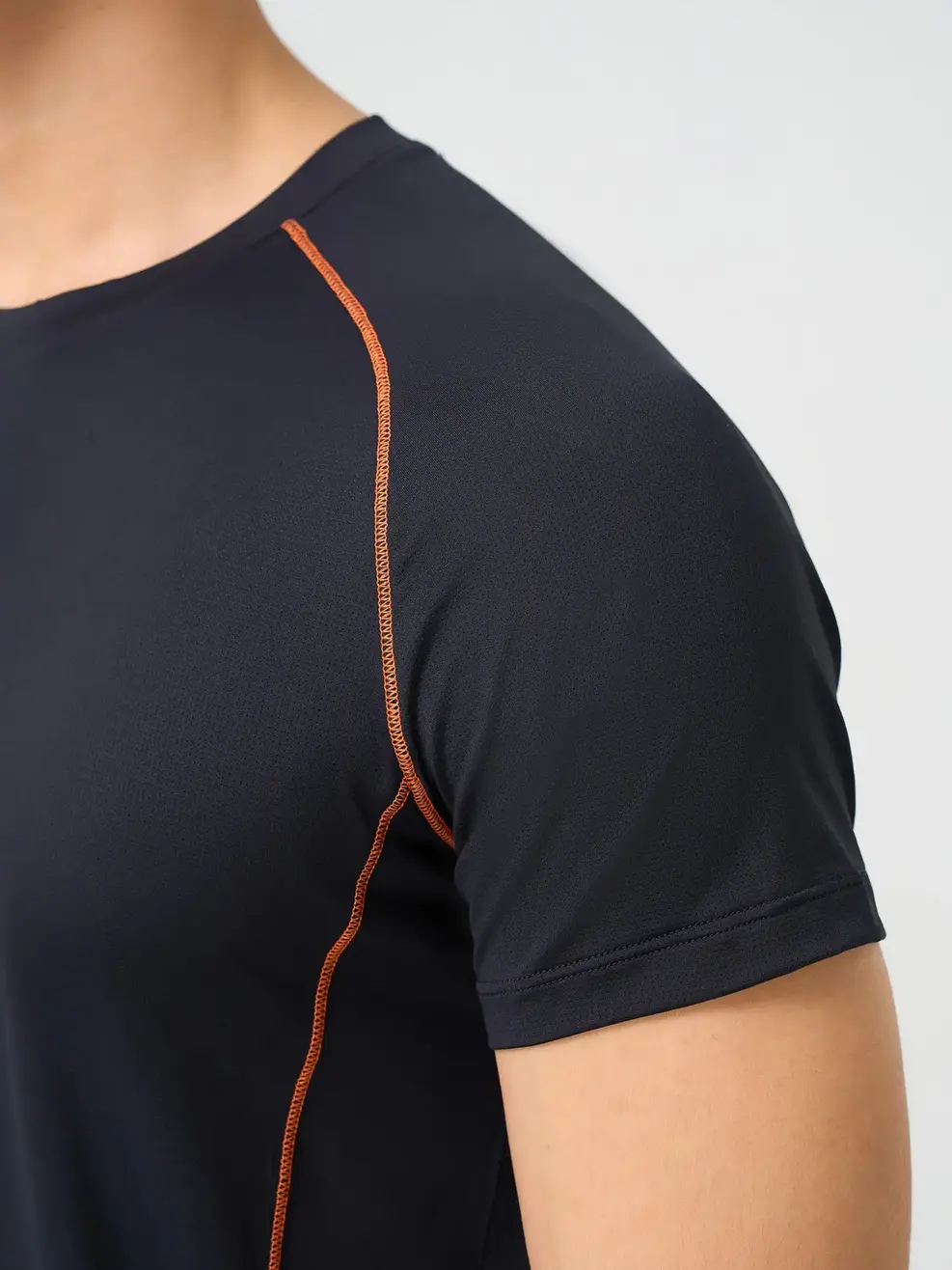 Bộ Đồ Nam Yody Sport Dải Chỉ Nổi Bật - ĐEN 002 - L