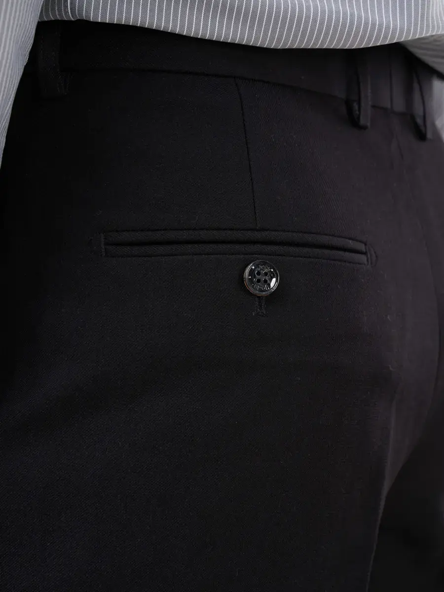 Quần âu nam classic bổ túi sườn - Đen - 2XL