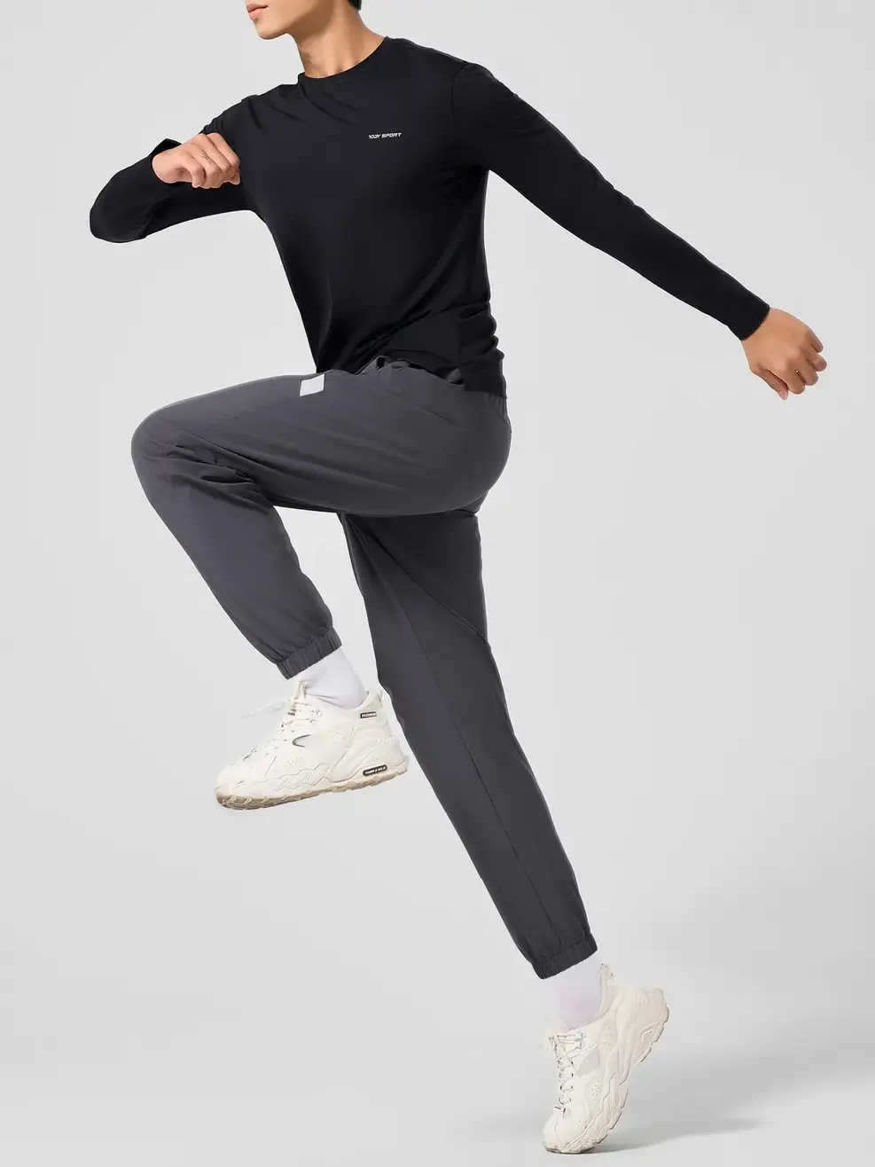 QUẦN GIÓ THỂ THAO NAM TÚI SAU - Ghi - 29