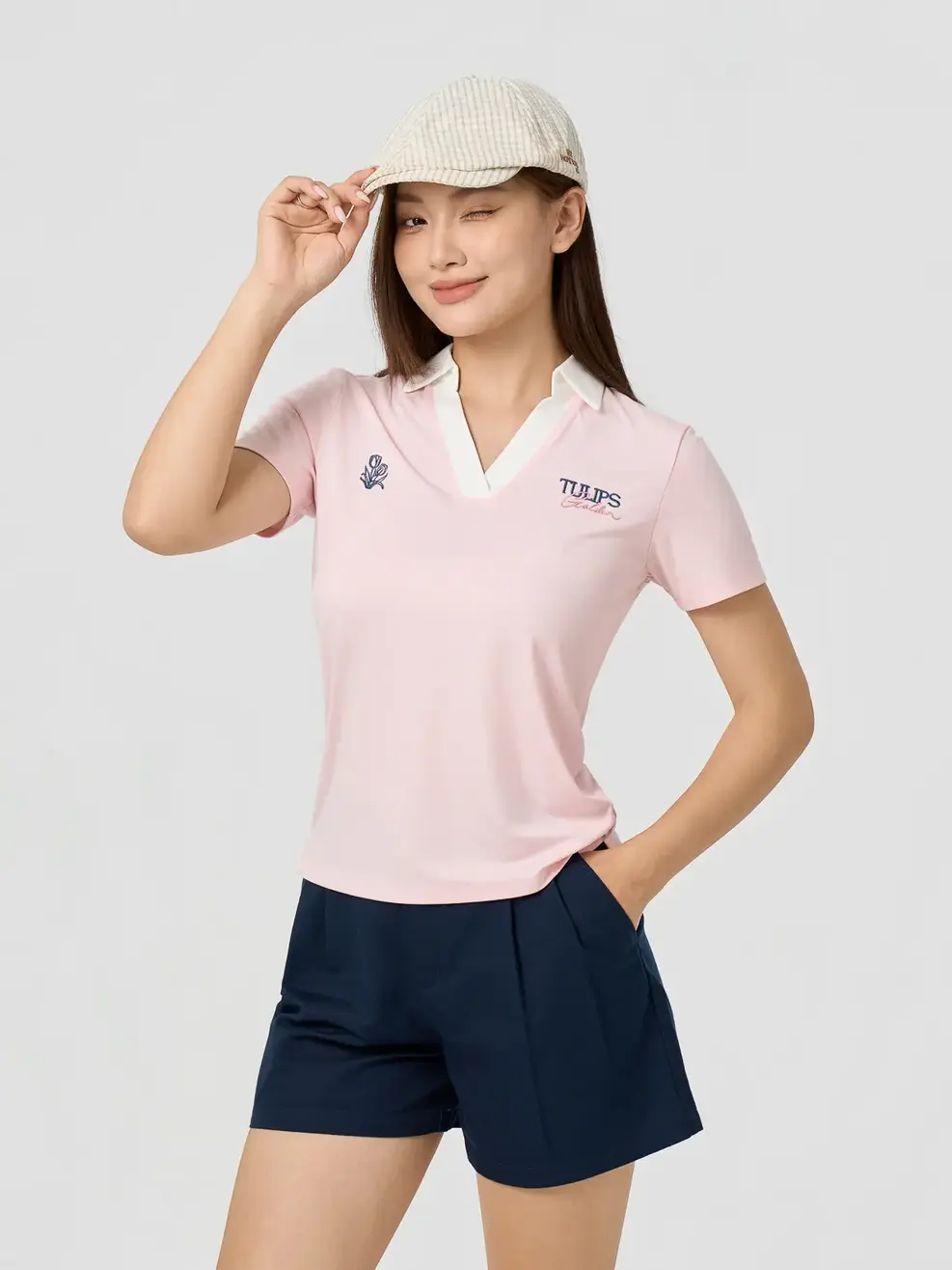 Áo Polo Nữ Cổ V Thêu Hình - Hồng 104 - XL