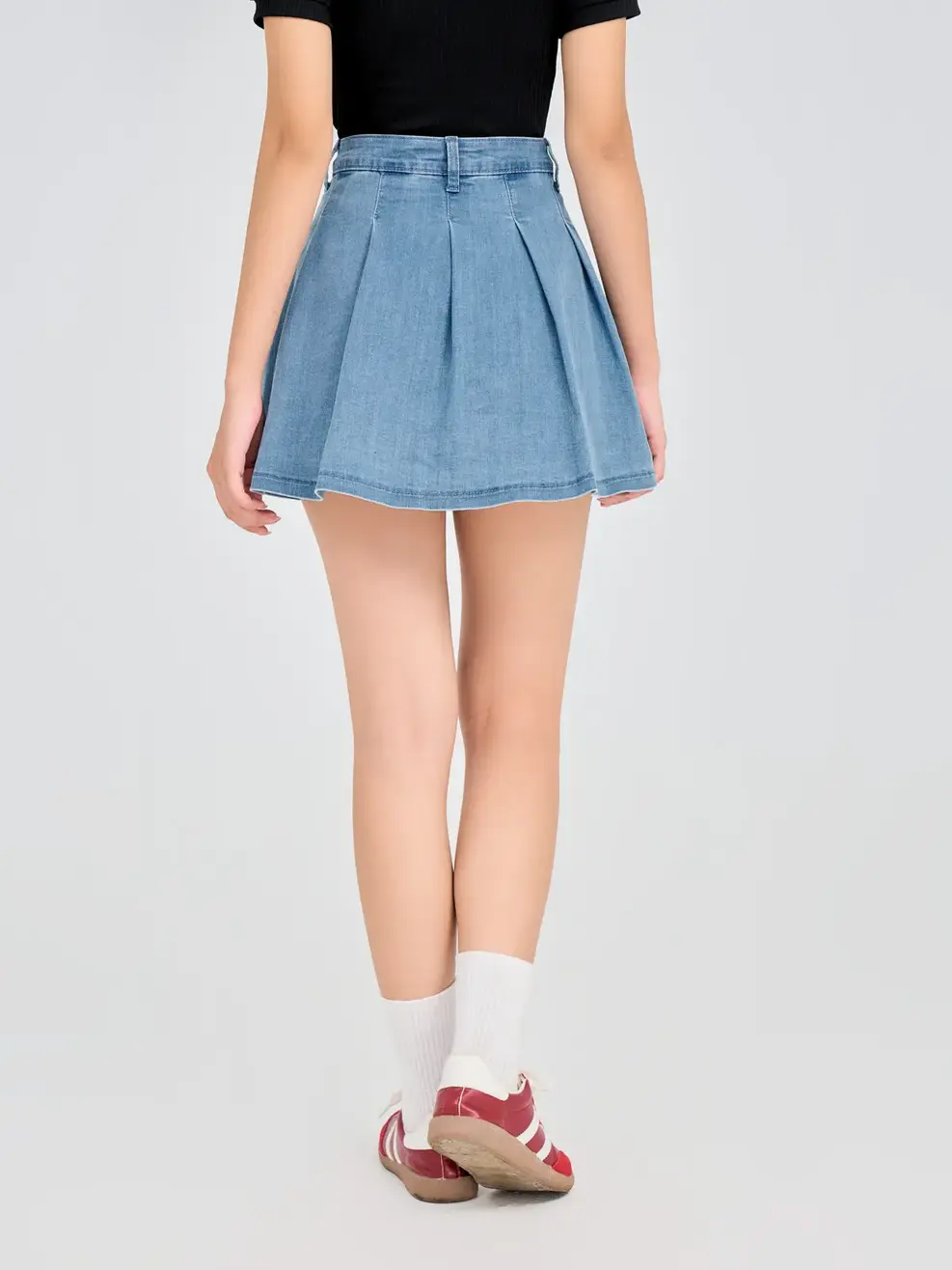 Chân Váy Jeans Ngắn Xếp Ly Có Lót  - Xanh nhạt - 25