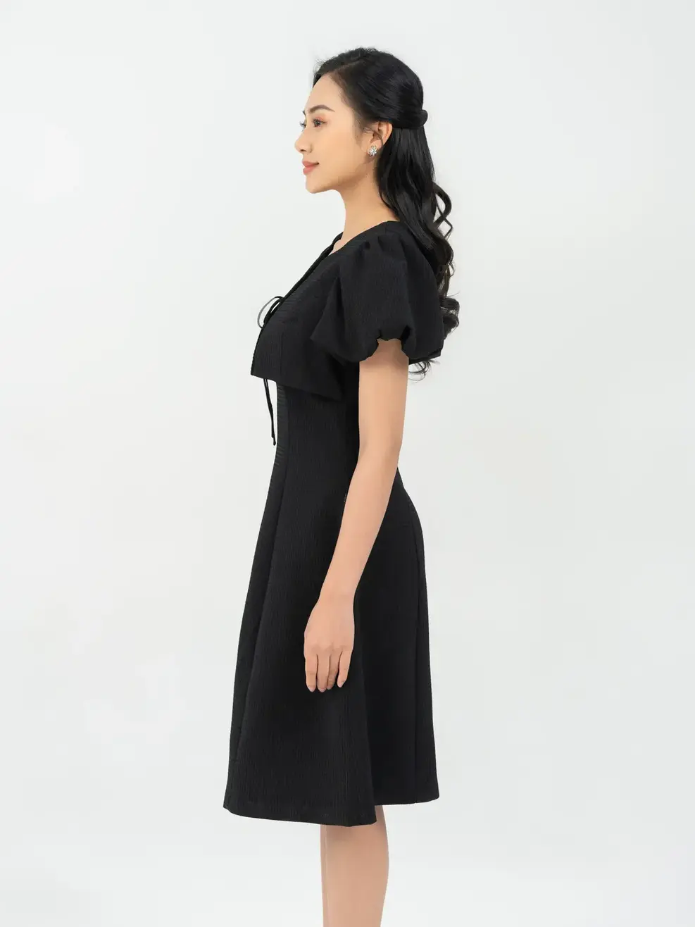 Váy A  Áo Croptop Xinh  Xắn - Đen - S