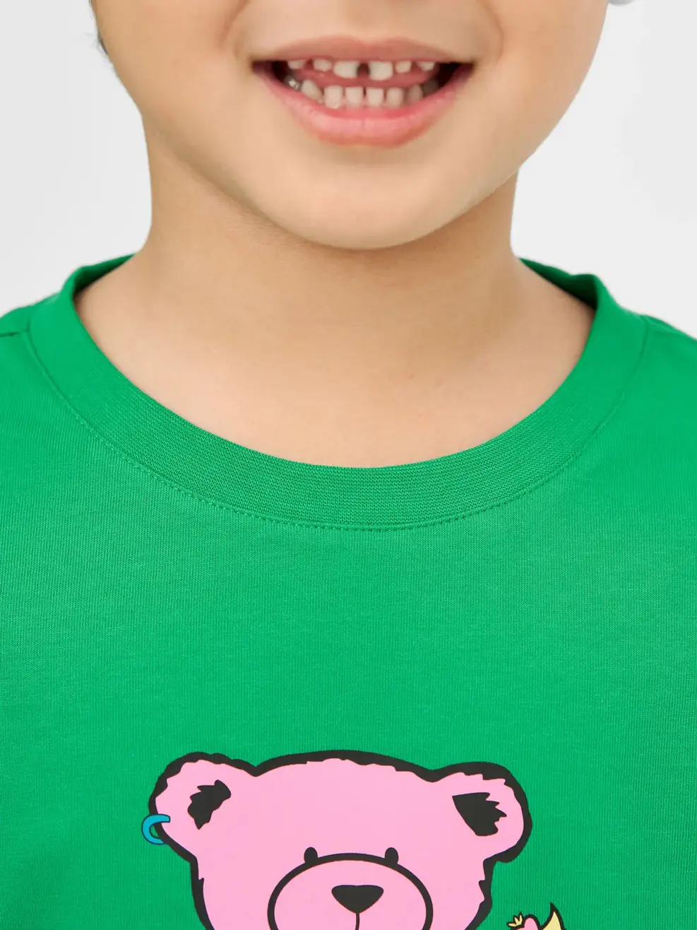 T-shirt Kid In Gấu Bột Ngô - Xanh Lá - 2