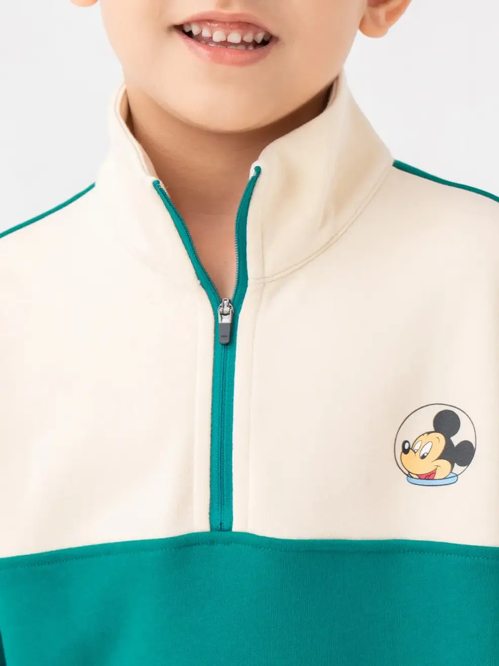 Bộ Đồ Thu Đông Kid Cổ 5 Phân In Mickey Sau Lưng - Xanh lục - 2