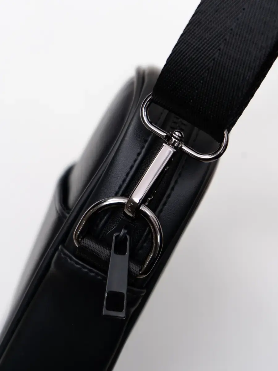 Túi Unisex Đeo Chéo Da Pu - Đen